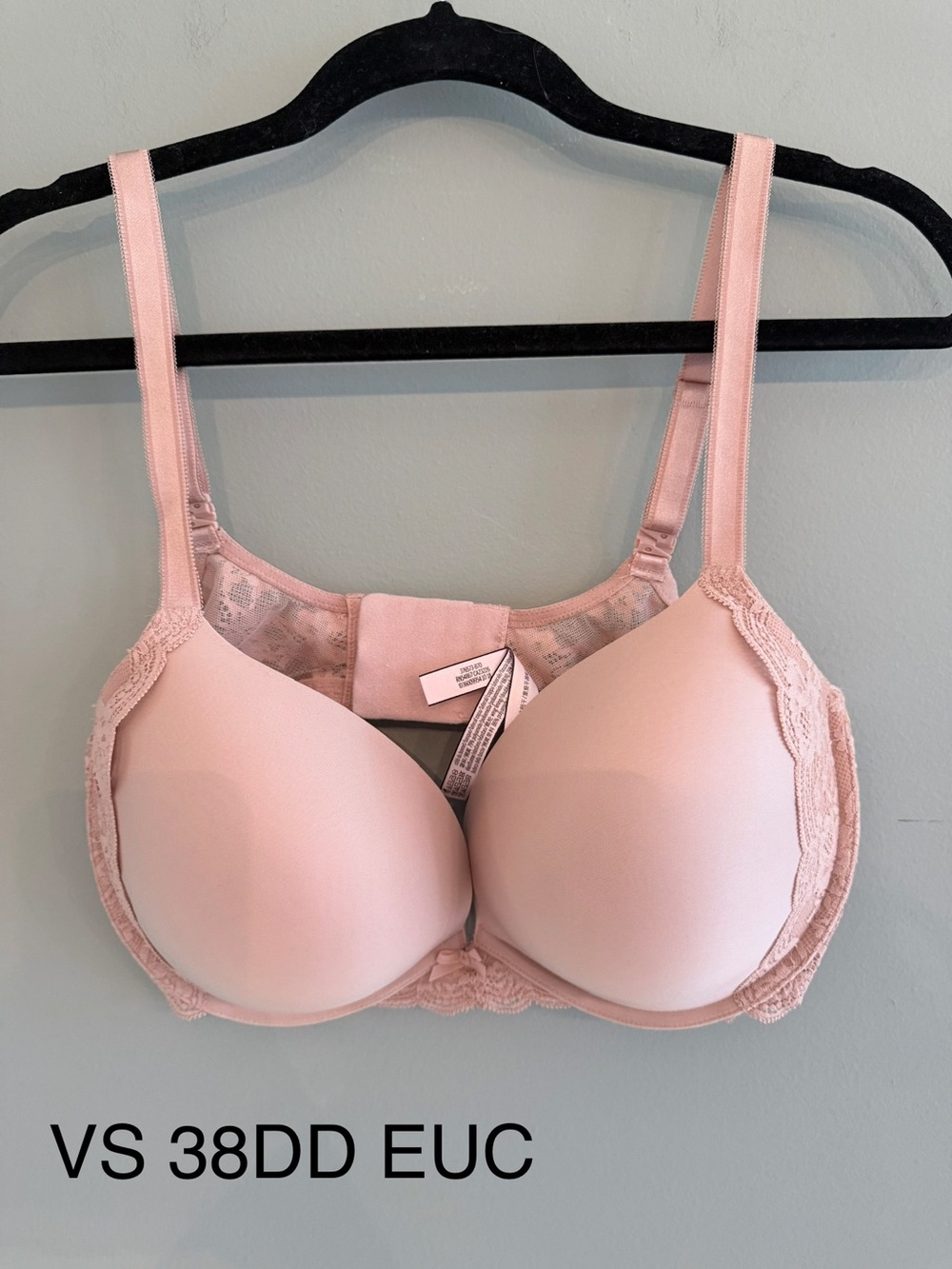 Victoria's Secret Dream Angels Push Up Bra - 38DD